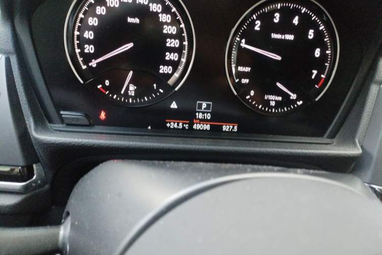 Used BMW 1 Series 2020 120i M Sport Package Odometer Close Up