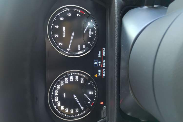 Used BMW 1 Series 2020 125i Leading Model M Sport Package Odometer Close Up