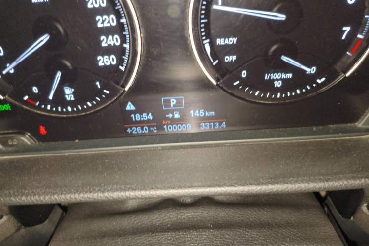 Used BMW 1 Series 2020 120i Fashion Model Odometer Close Up