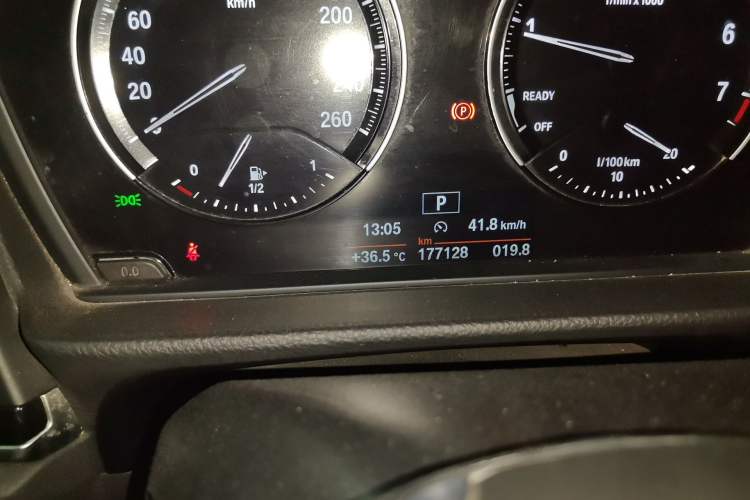 Used BMW 1 Series 2020 120i Fashion Model Odometer Close Up