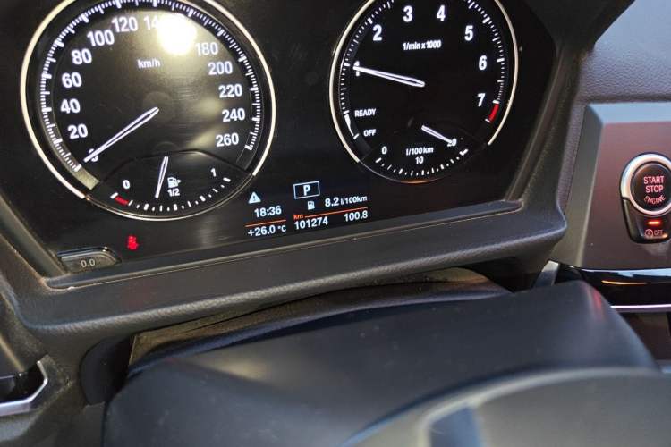 Used BMW 1 Series 2020 120i Fashion Model Odometer Close Up