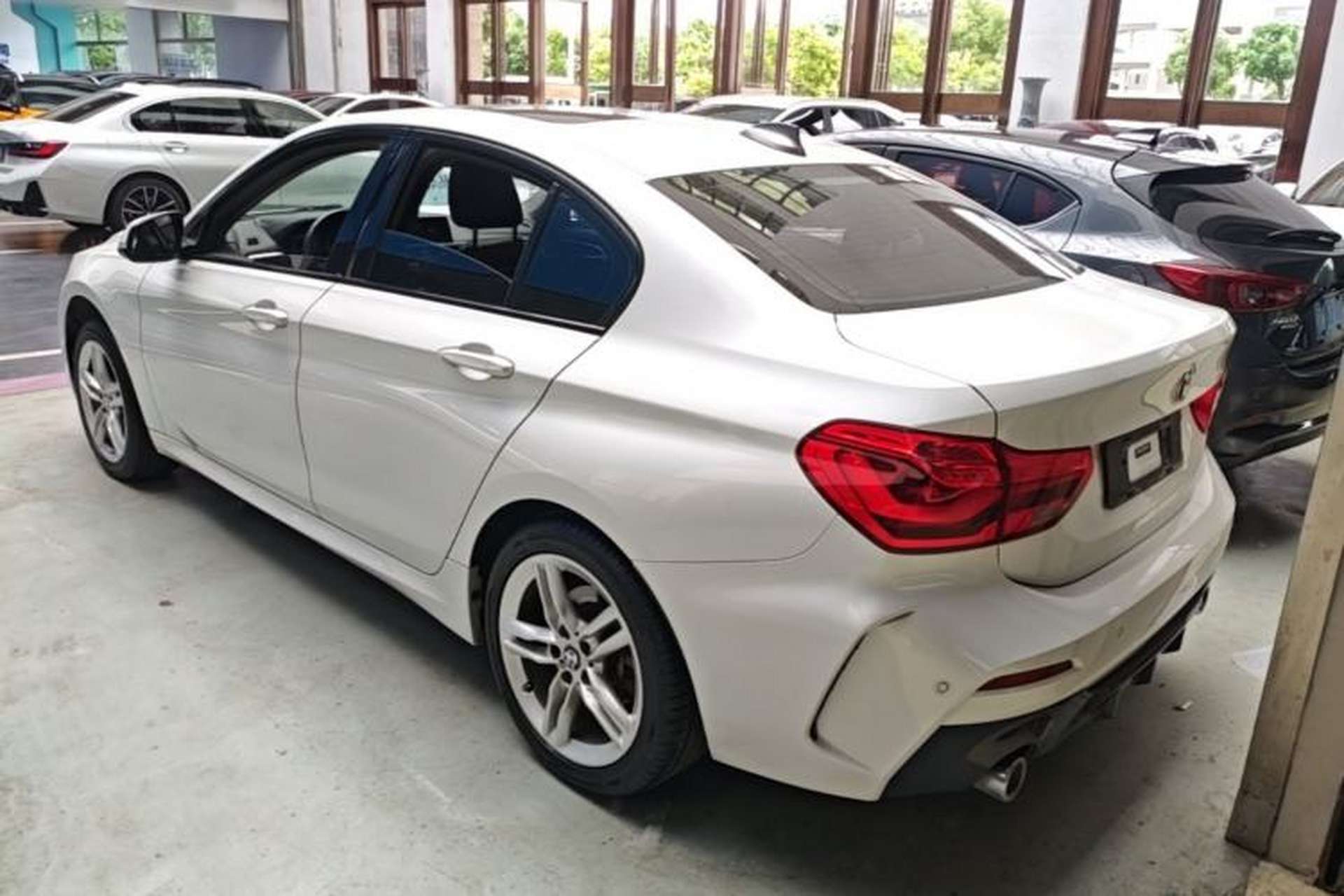 Used BMW 1 Series 2020 120i M Sport Package Rear Left 45 Deg