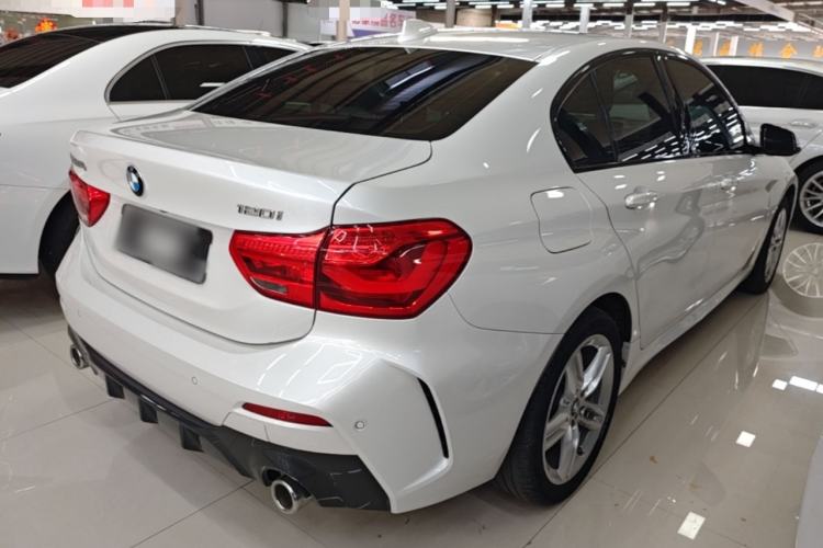 Used BMW 1 Series 2020 120i M Sport Package Rear Right 45 Deg