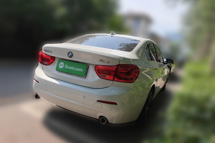 Used BMW 1 Series 2020 120i Fashion Model Rear Right 45 Deg