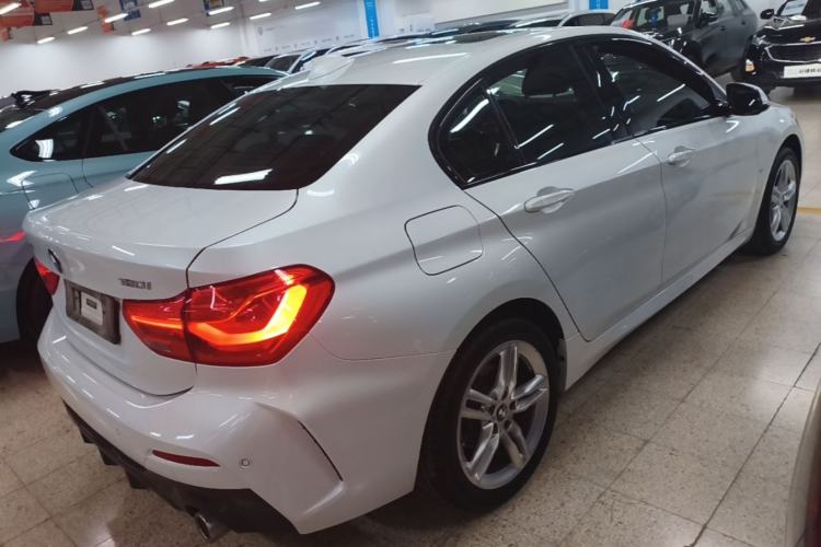 Used BMW 1 Series 2020 120i M Sport Package Rear Right 45 Deg