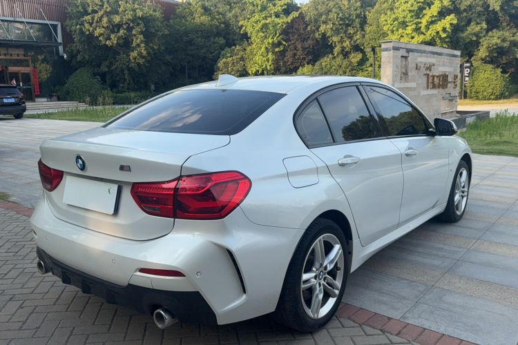 Used BMW 1 Series 2020 120i M Sport Package Rear Right 45 Deg