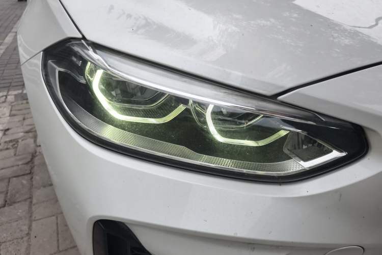 Used BMW 1 Series 2020 125i Leading Model M Sport Package Right Front Headlight