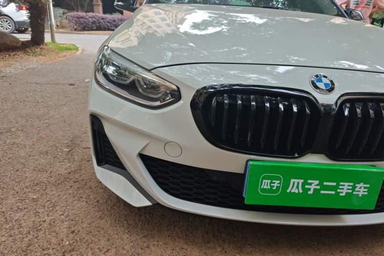 Used BMW 1 Series 2020 120i M Sport Package Right Front Headlight