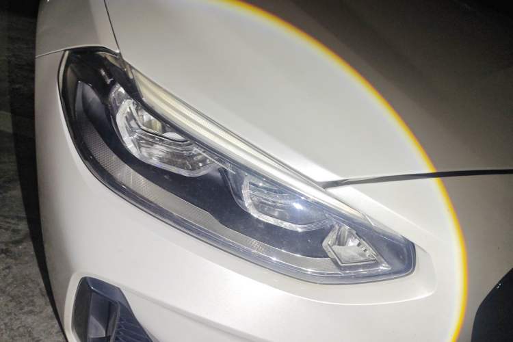 Used BMW 1 Series 2020 125i M Sport Package Right Front Headlight