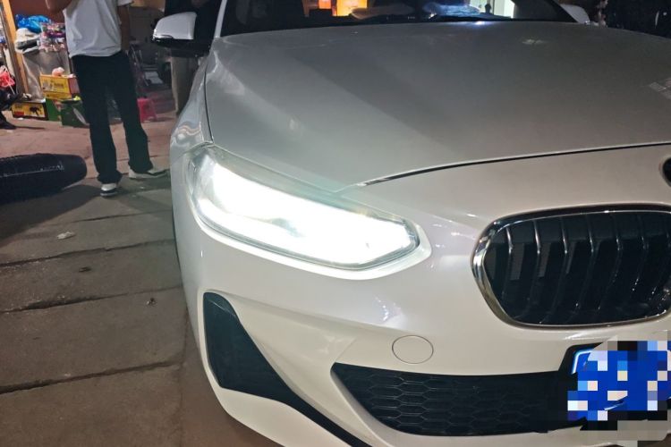 Used BMW 1 Series 2020 125i Leading Model M Sport Package Right Front Headlight