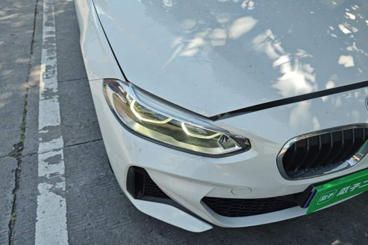 Used BMW 1 Series 2020 125i Leading Model M Sport Package Right Front Headlight