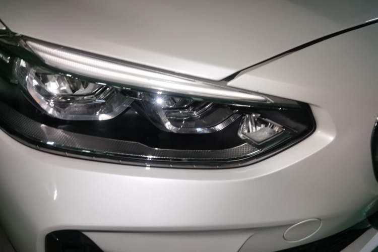 Used BMW 1 Series 2020 120i M Sport Package Right Front Headlight