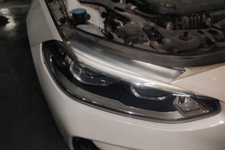 Used BMW 1 Series 2020 120i M Sport Package Right Front Headlight