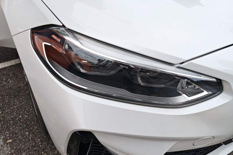 Used BMW 1 Series 2020 120i M Sport Package Right Front Headlight