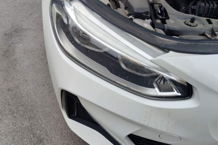 Used BMW 1 Series 2020 120i M Sport Package Right Front Headlight