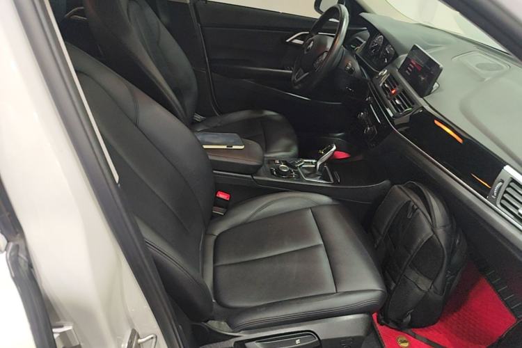 Used BMW 1 Series 2020 120i Fashion Model Right Front Seat