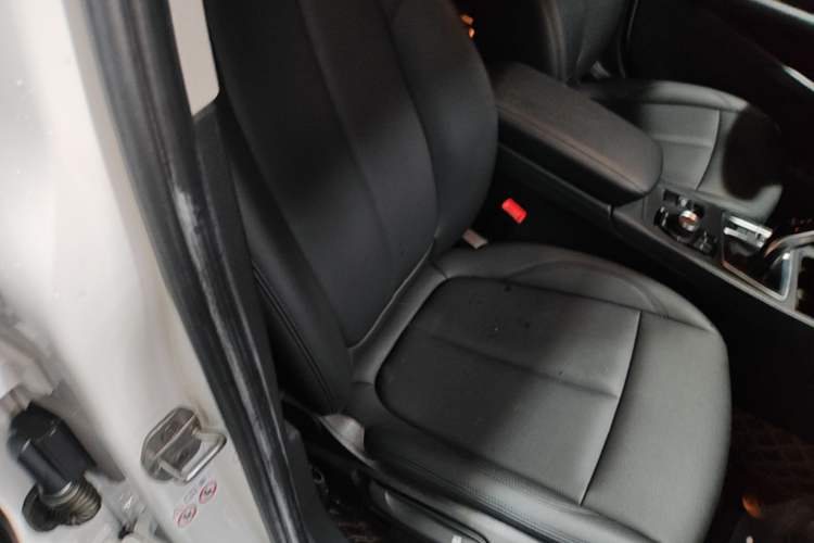 Used BMW 1 Series 2020 120i Fashion Model Right Front Seat