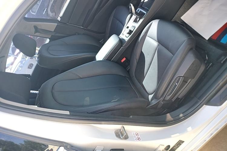 Used BMW 1 Series 2020 120i Fashion Model Right Front Seat
