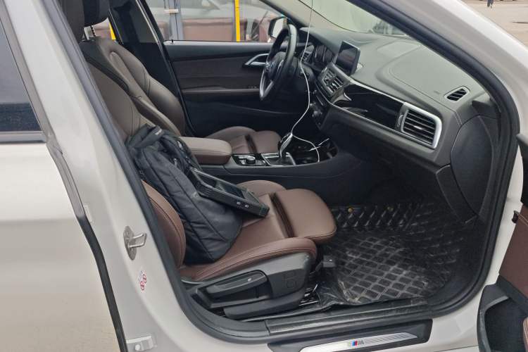 Used BMW 1 Series 2020 120i M Sport Package Right Front Seat