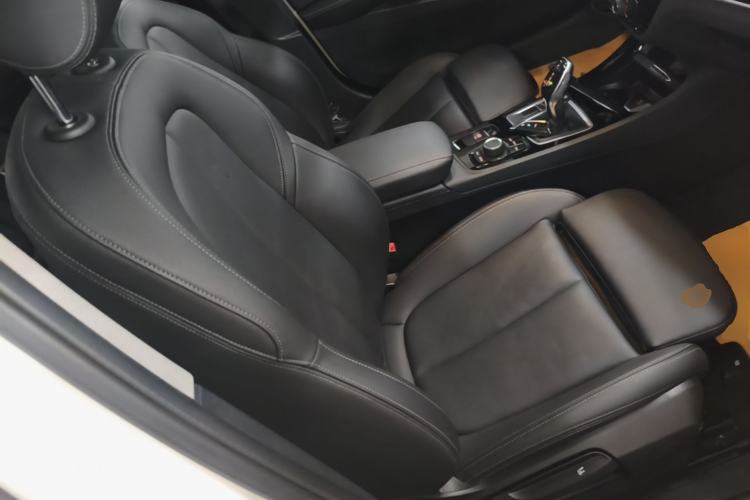 Used BMW 1 Series 2020 120i M Sport Package Right Front Seat