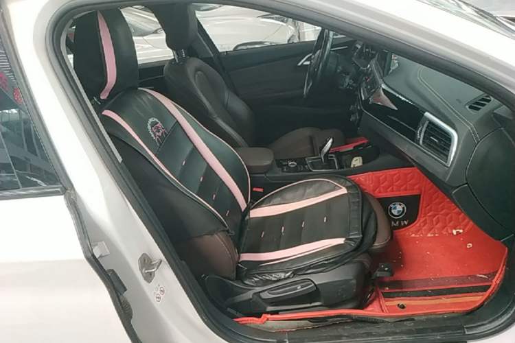 Used BMW 1 Series 2020 120i M Sport Package Right Front Seat