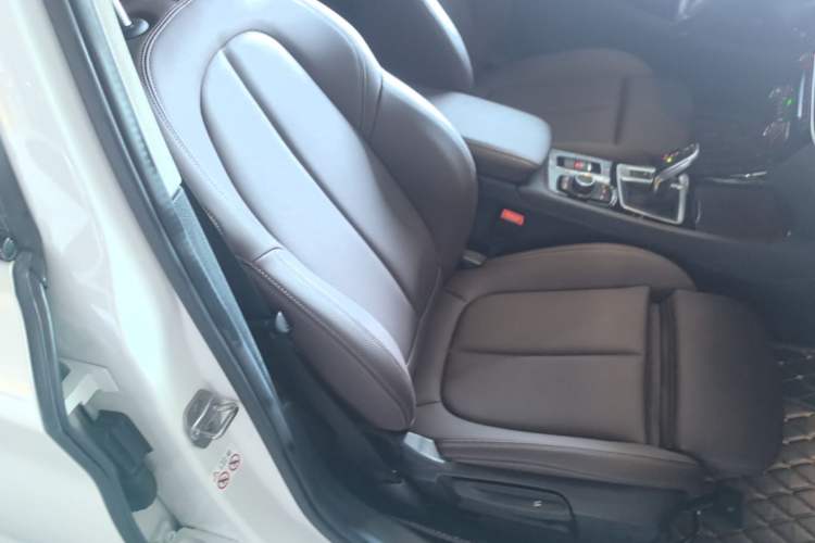 Used BMW 1 Series 2020 120i M Sport Package Right Front Seat