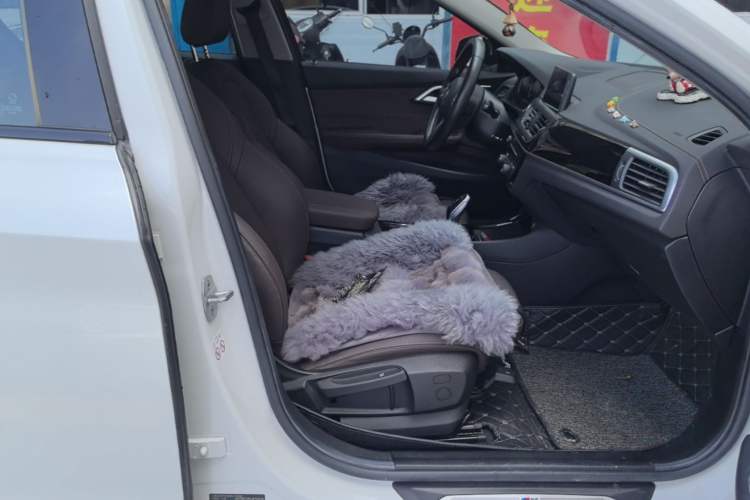 Used BMW 1 Series 2020 120i M Sport Package Right Front Seat