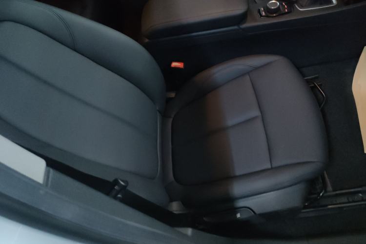 Used BMW 1 Series 2020 120i Fashion Model Right Front Seat