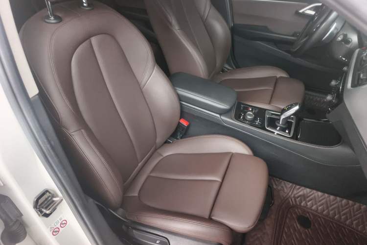 Used BMW 1 Series 2020 125i Leading Model M Sport Package Right Front Seat
