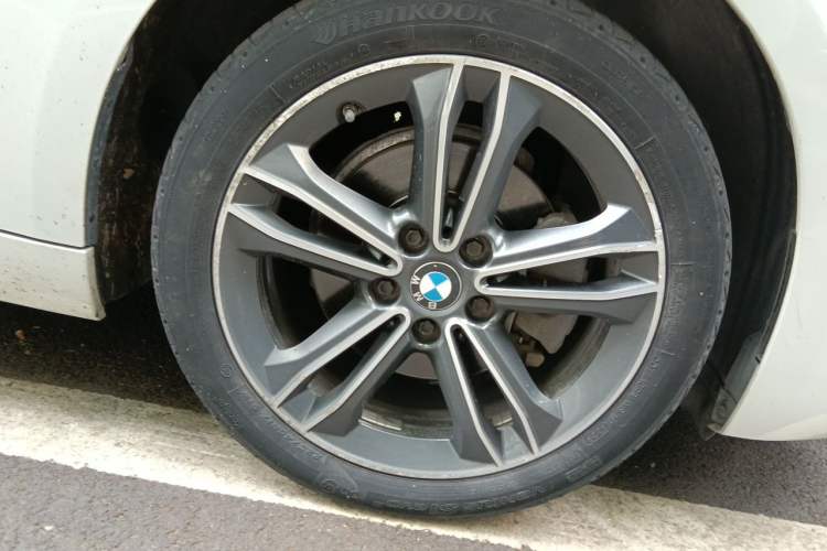 Used BMW 1 Series 2020 120i Fashion Model Right Front Wheel Hub