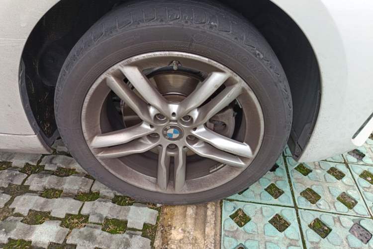 Used BMW 1 Series 2020 120i M Sport Package Right Front Wheel Hub