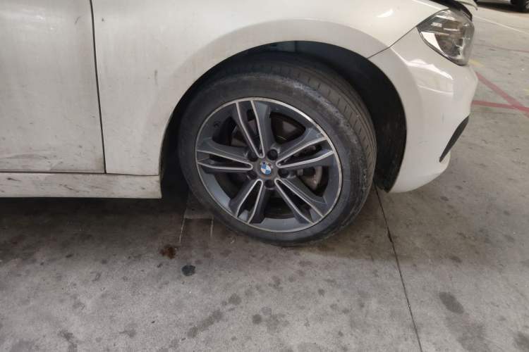 Used BMW 1 Series 2020 120i Fashion Model Right Front Wheel Hub
