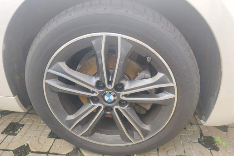 Used BMW 1 Series 2020 120i Fashion Model Right Front Wheel Hub