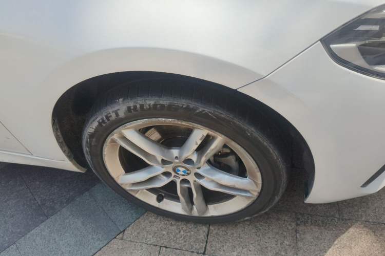 Used BMW 1 Series 2020 120i M Sport Package Right Front Wheel Hub