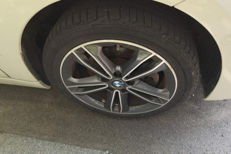 Used BMW 1 Series 2020 120i Fashion Model Right Front Wheel Hub