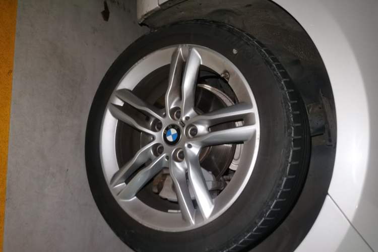 Used BMW 1 Series 2020 120i M Sport Package Right Front Wheel Hub