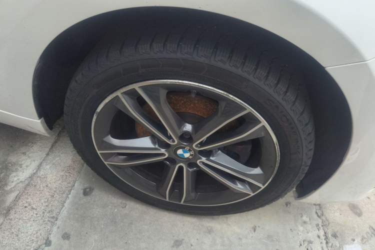Used BMW 1 Series 2020 120i Fashion Model Right Front Wheel Hub