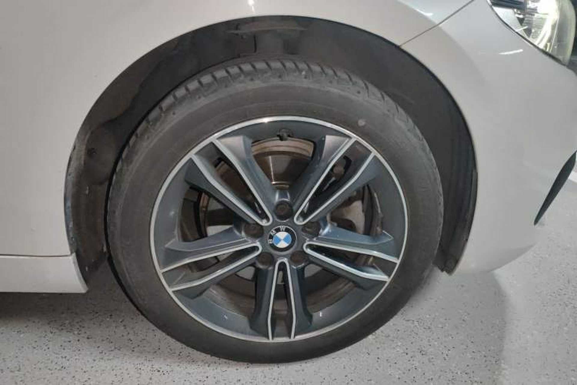 Used BMW 1 Series 2020 120i Fashion Model Right Front Wheel Hub
