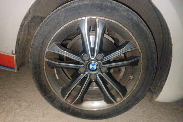 Used BMW 1 Series 2020 120i Fashion Model Right Front Wheel Hub