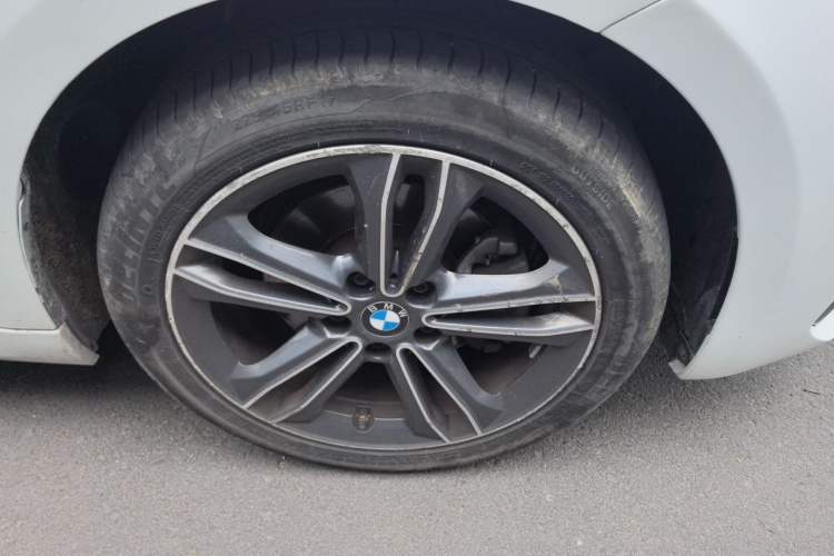 Used BMW 1 Series 2020 120i Fashion Model Right Front Wheel Hub