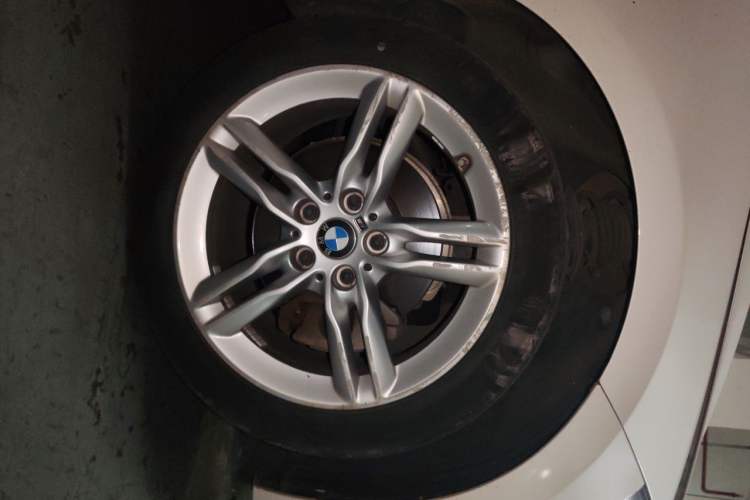 Used BMW 1 Series 2020 120i M Sport Package Right Front Wheel Hub