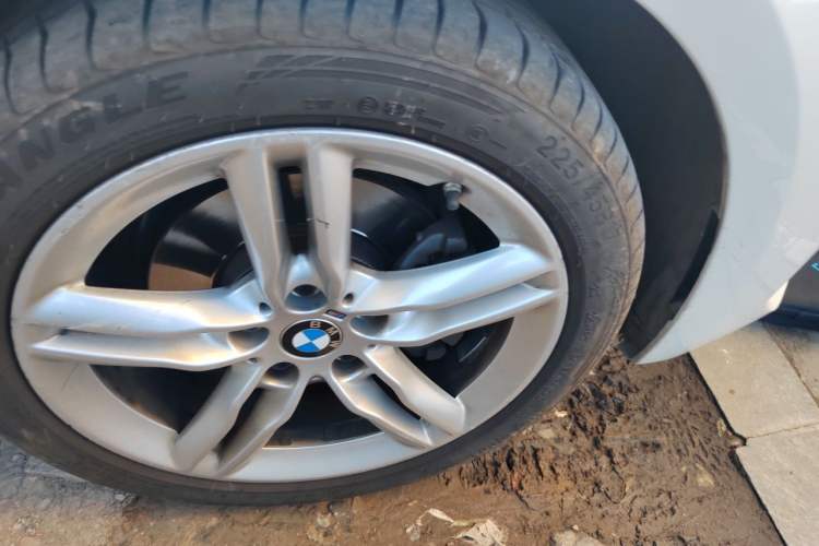 Used BMW 1 Series 2020 120i M Sport Package Right Front Wheel Hub