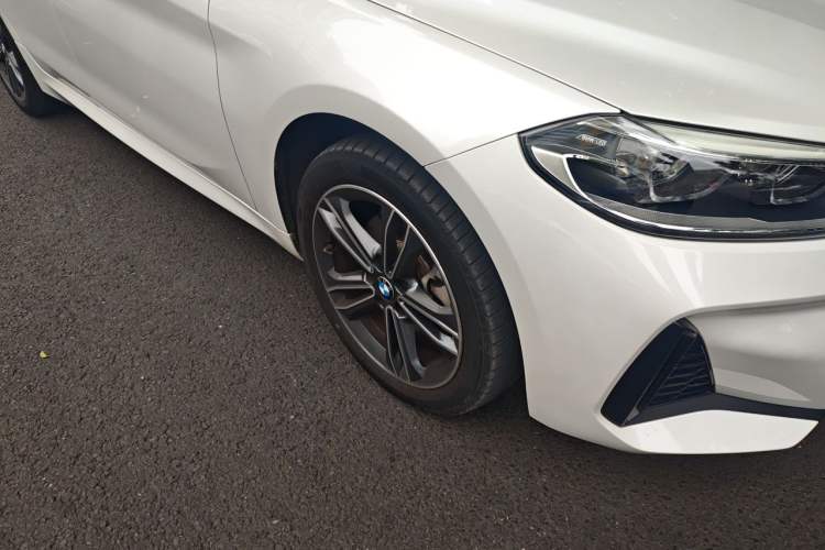 Used BMW 1 Series 2020 120i M Sport Package Right Front Wheel Hub