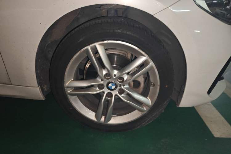 Used BMW 1 Series 2020 120i M Sport Package Right Front Wheel Hub