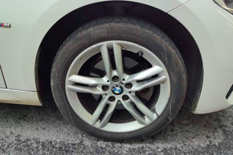 Used BMW 1 Series 2020 120i M Sport Package Right Front Wheel Hub