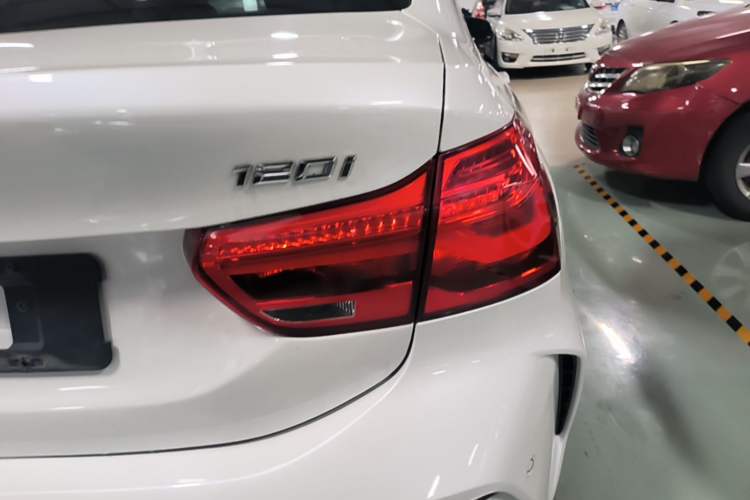 Used BMW 1 Series 2020 120i M Sport Package Right Rear Taillight