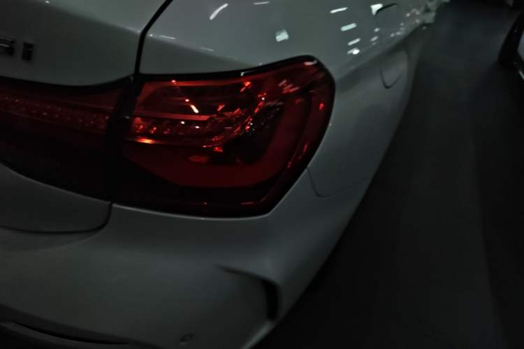 Used BMW 1 Series 2020 125i Leading Model M Sport Package Right Rear Taillight