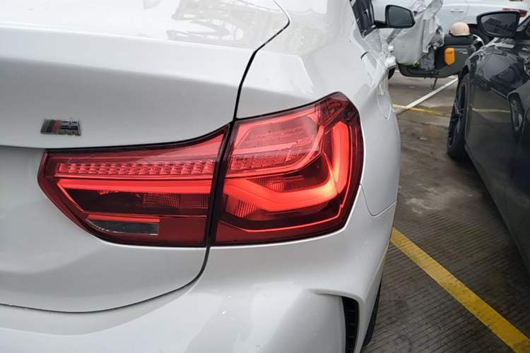 Used BMW 1 Series 2020 120i M Sport Package Right Rear Taillight