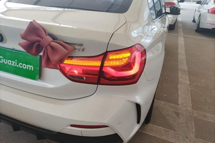 Used BMW 1 Series 2020 125i Leading Model M Sport Package Right Rear Taillight