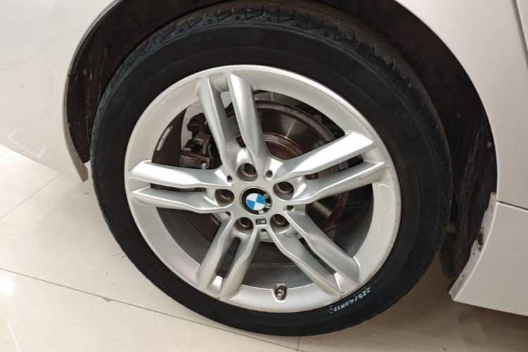 Used BMW 1 Series 2020 120i M Sport Package Right Rear Wheel Hub